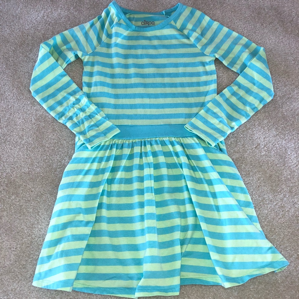 Girl’s Dress